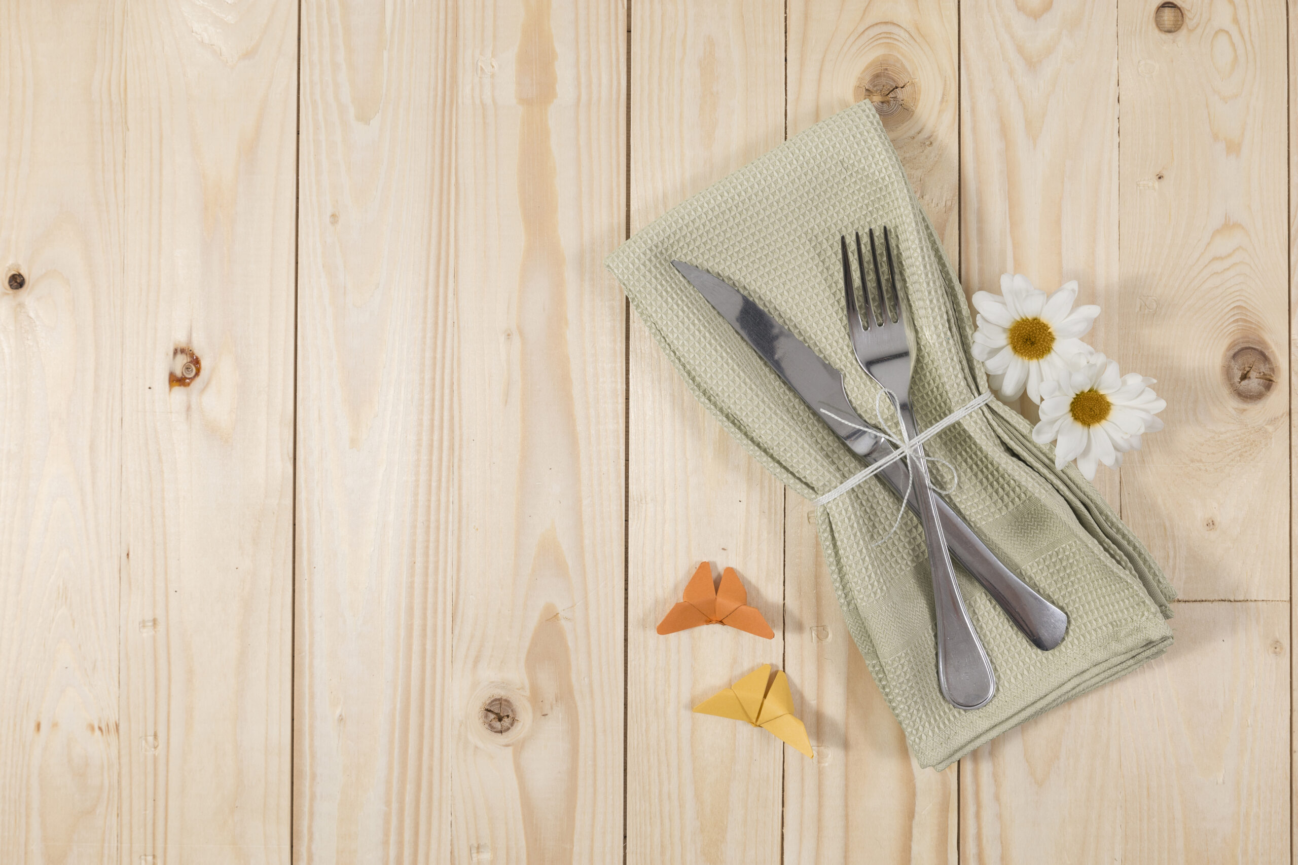 Un moment d’échanges intergénérationnels au restaurant scolaire de Bieuzy